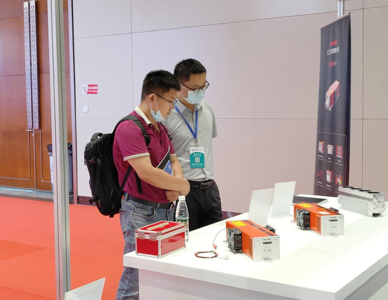 射頻激光器 射頻激光器