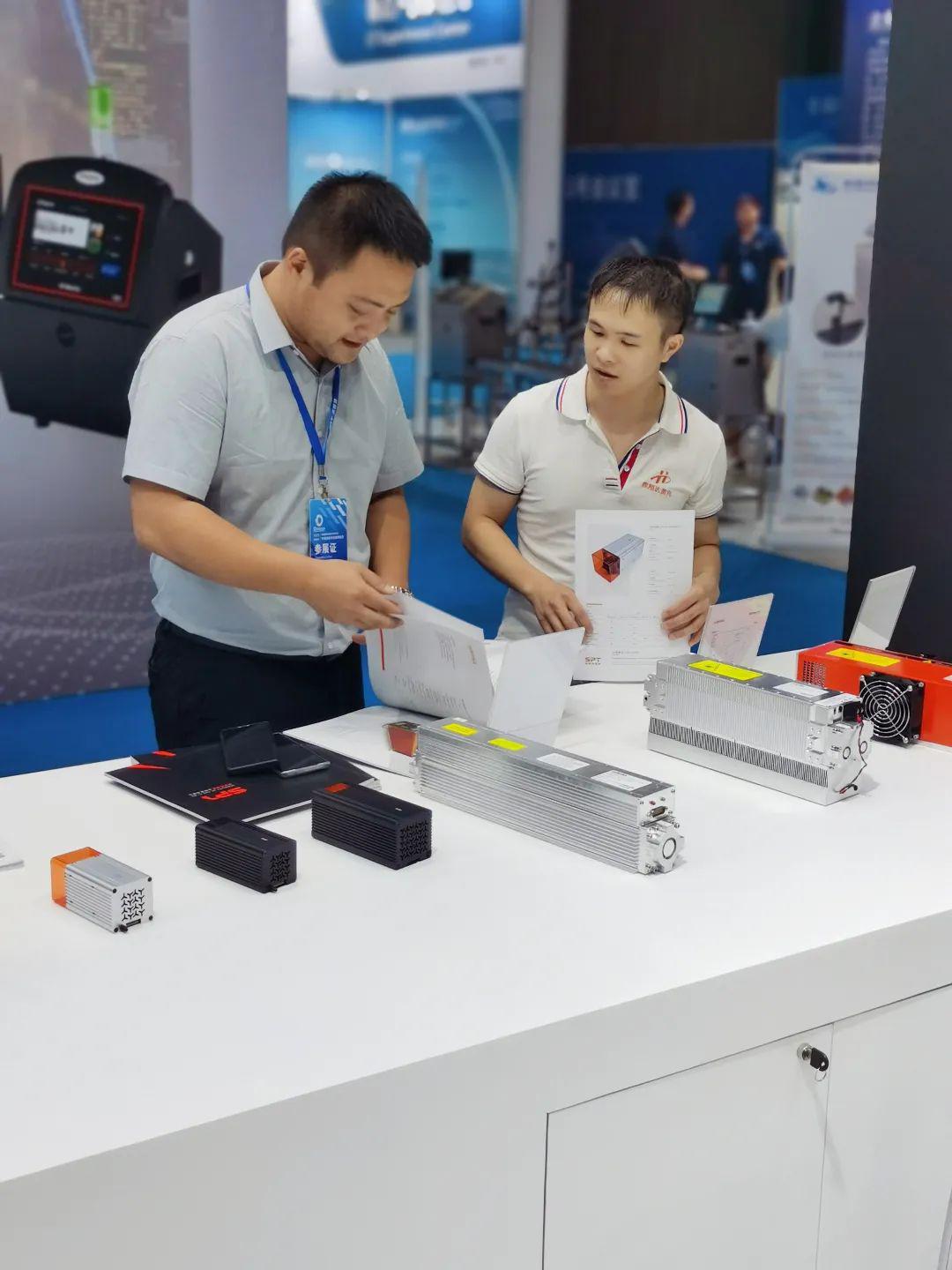 斯派特激光 斯派特激光